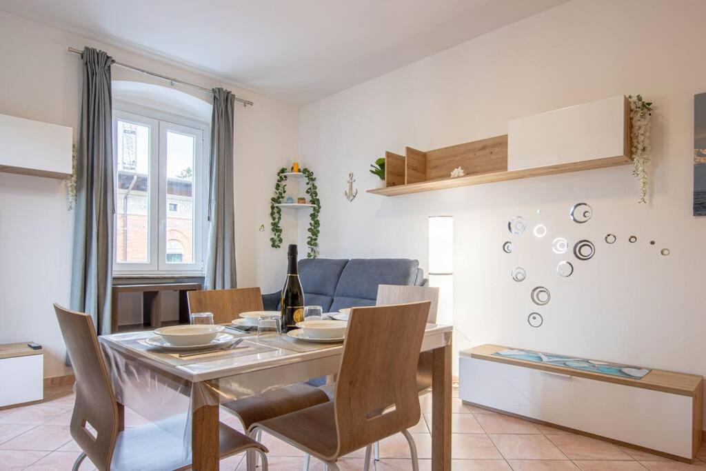 Burlo Garofalo Modern Apartment *Wifi+Netflix* Triëst Buitenkant foto